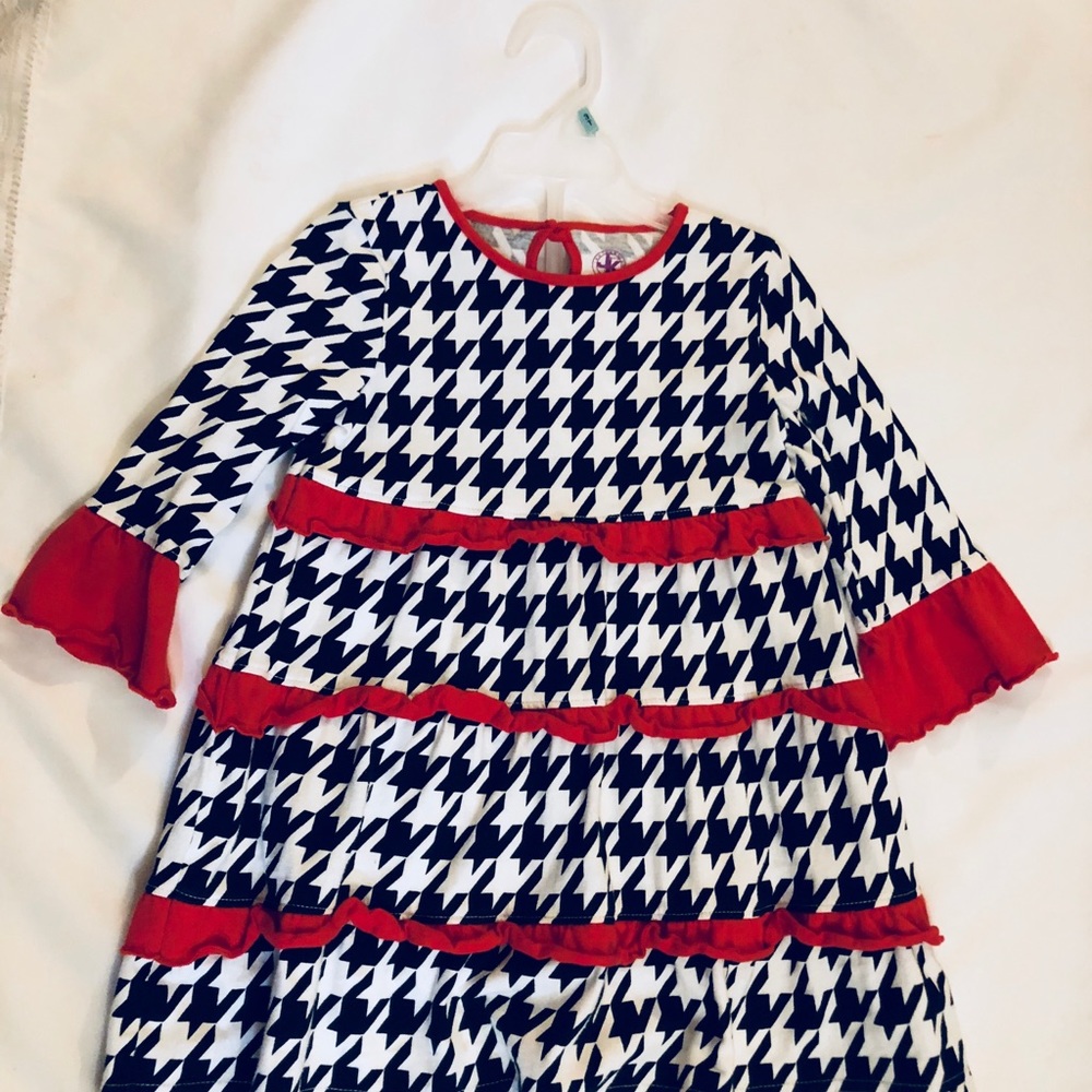 Dress  girls size. 4. Jk